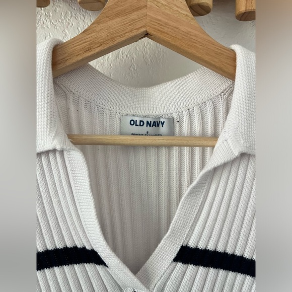 Old Navy Knitted Vest with Collar Women Small - Picture 3 of 5